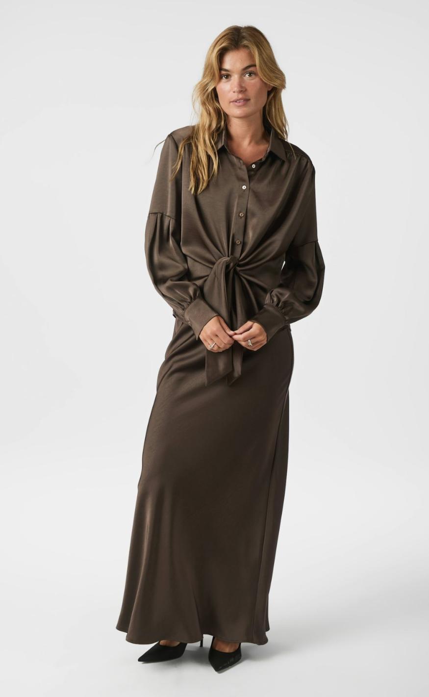 Neo Noir Skjorte - Naja - Dark Brown