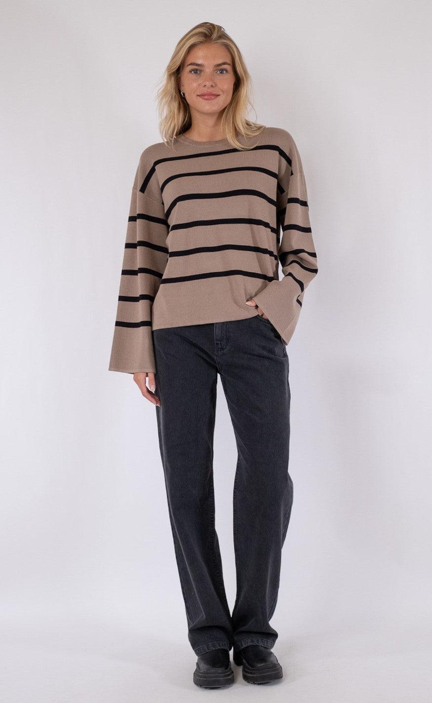 Neo Noir Strik - Shana Stripe - Khaki