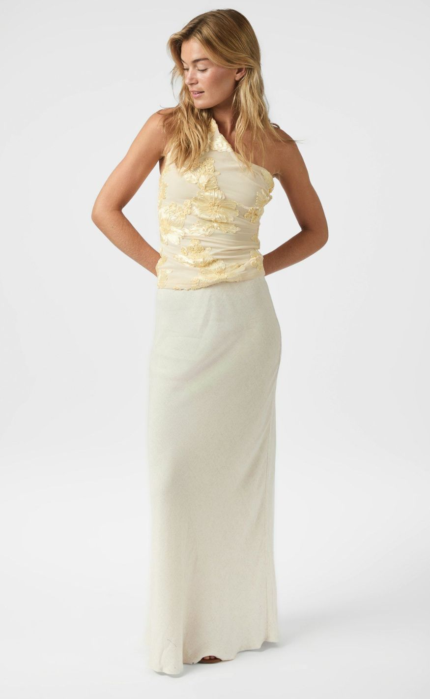 Neo Noir Top - Florini Big Flower - Light Yellow