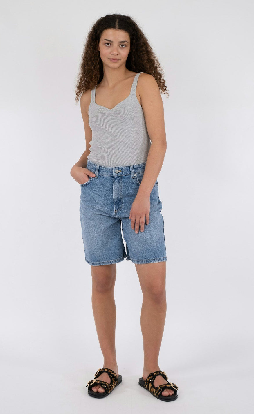 Neo Noir Top - Hanora - Light Grey Melange