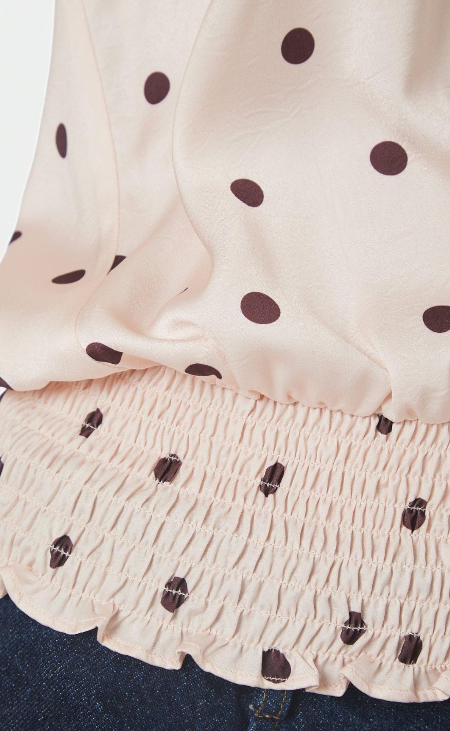 Neo Noir Top - Jos Big Dot - Light Pink