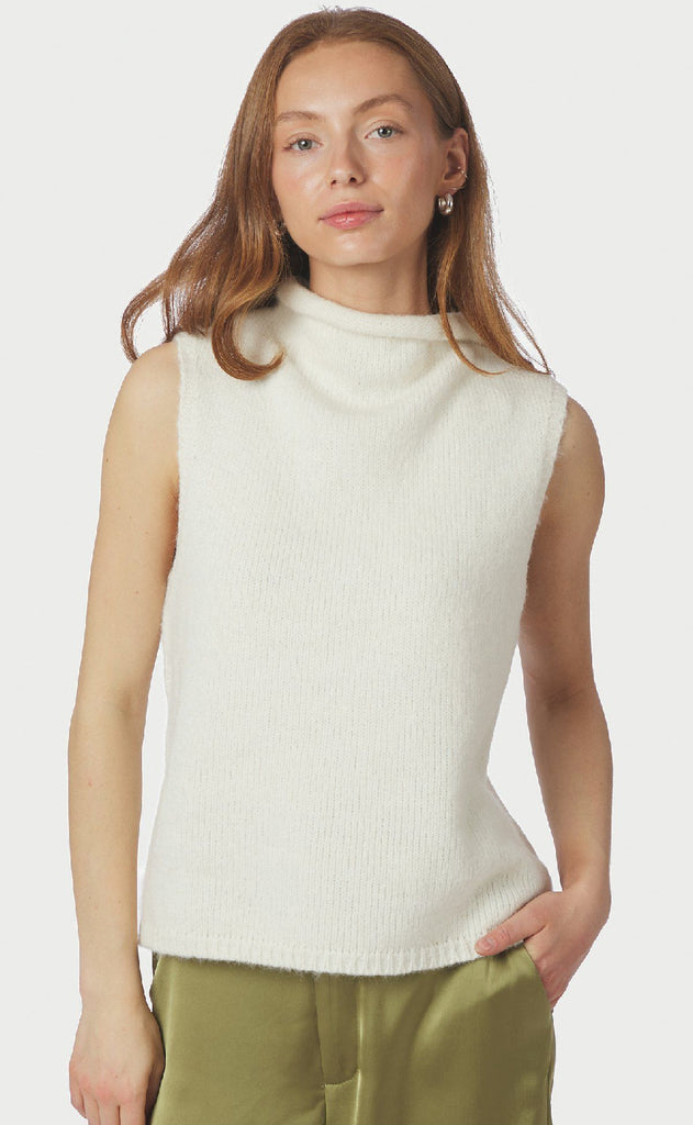 Neo Noir Top - Odelia - Off White