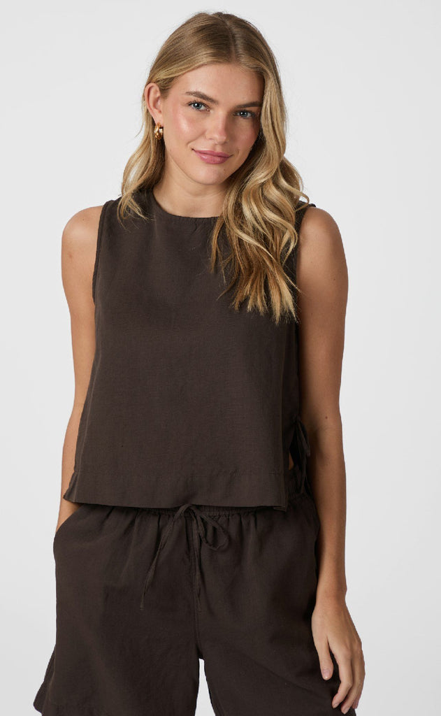 Neo Noir Top - Svetlana Linen - Dark Brown