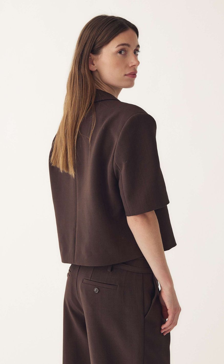 Noella Blazer - Leanne Crop - Chocolate