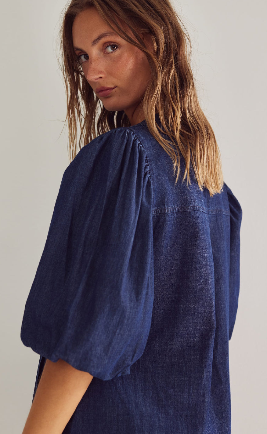 Noella Kjole - Larissa - Medium Blue Wash