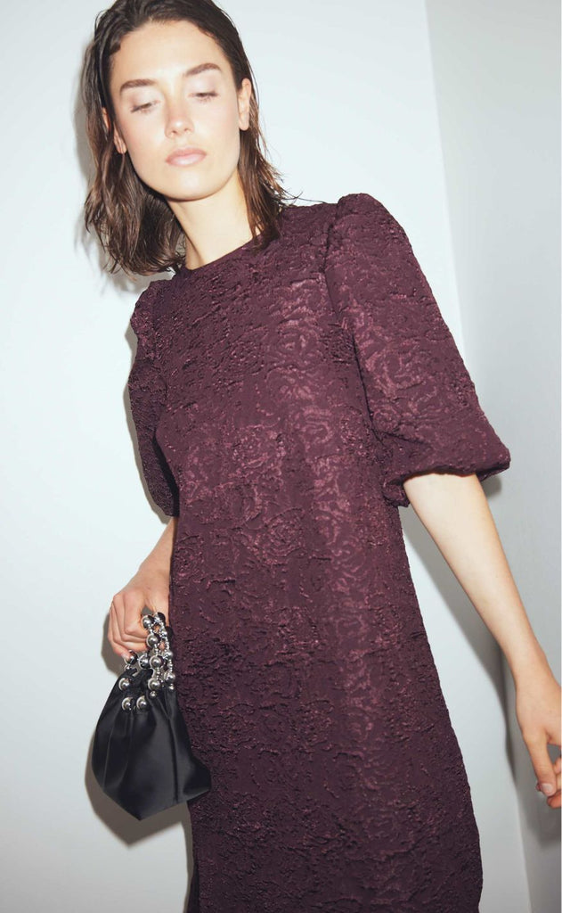 Noella Kjole - Pastis Long - Winetasting