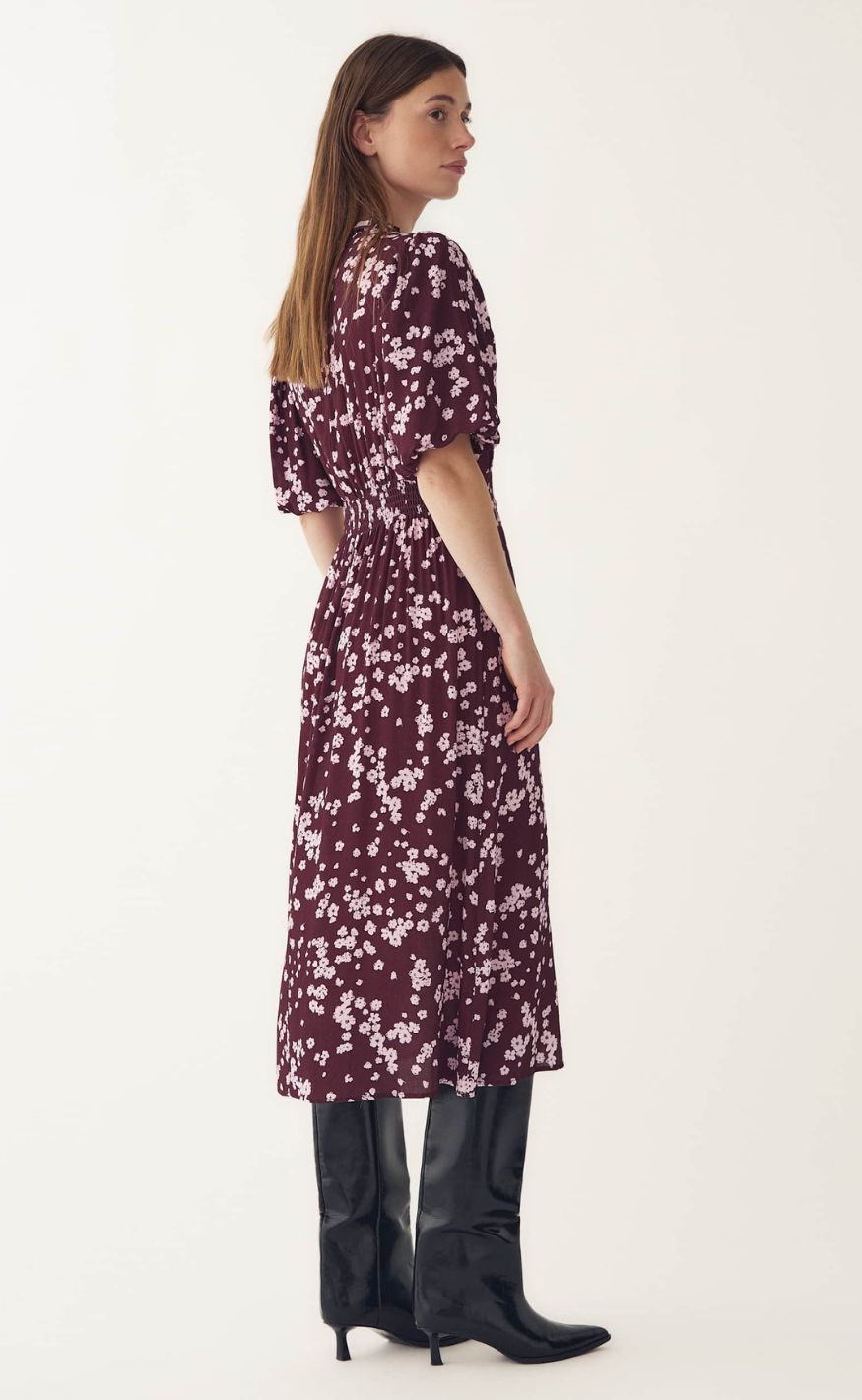 Noella Kjole - Ruth - Deja Burgundy Print