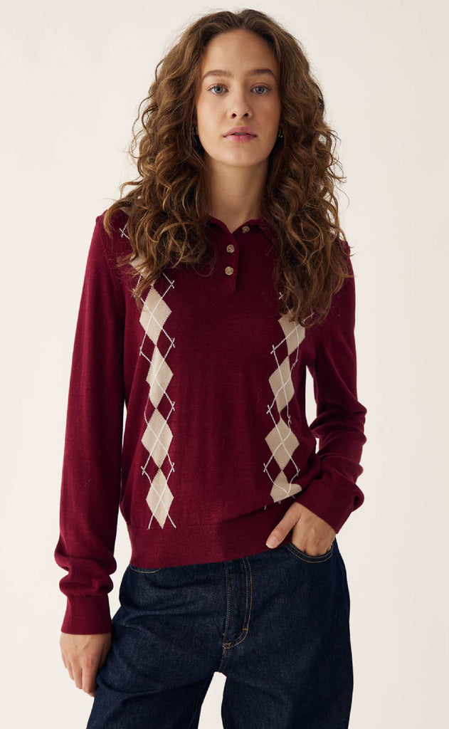 Noella Strik - Maxine - Dasha Winetasting Check