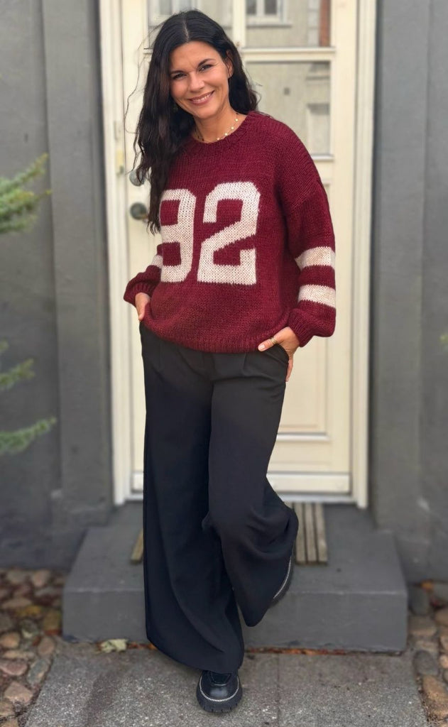 Noella Strik - Ninety-Two - Bordeaux Ivory