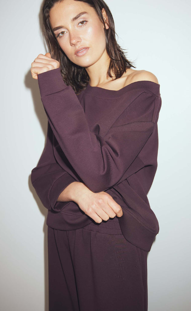 Noella Sweatshirt - Meilani - Winetasting