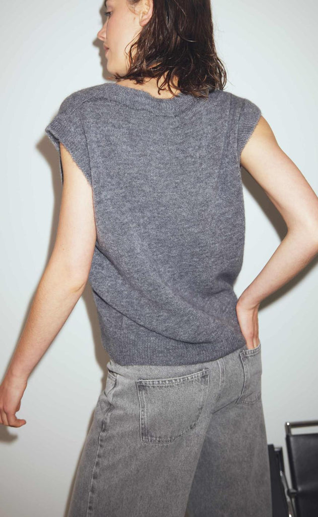 Noella Vest - Leatrice - Dark Grey Melange