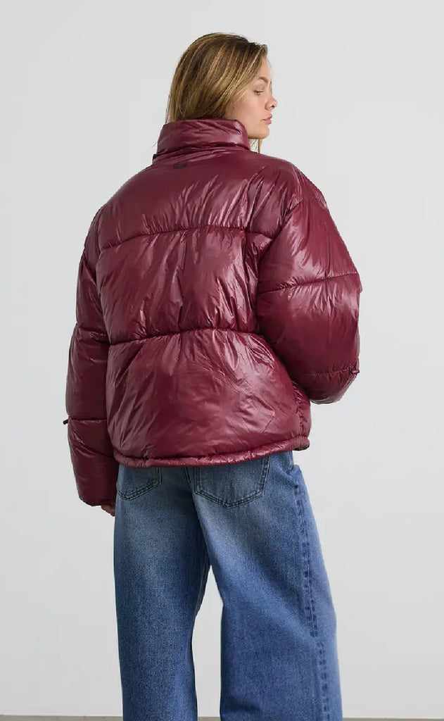 Noisy May Jakke - Allie Shiny - Windsor Wine