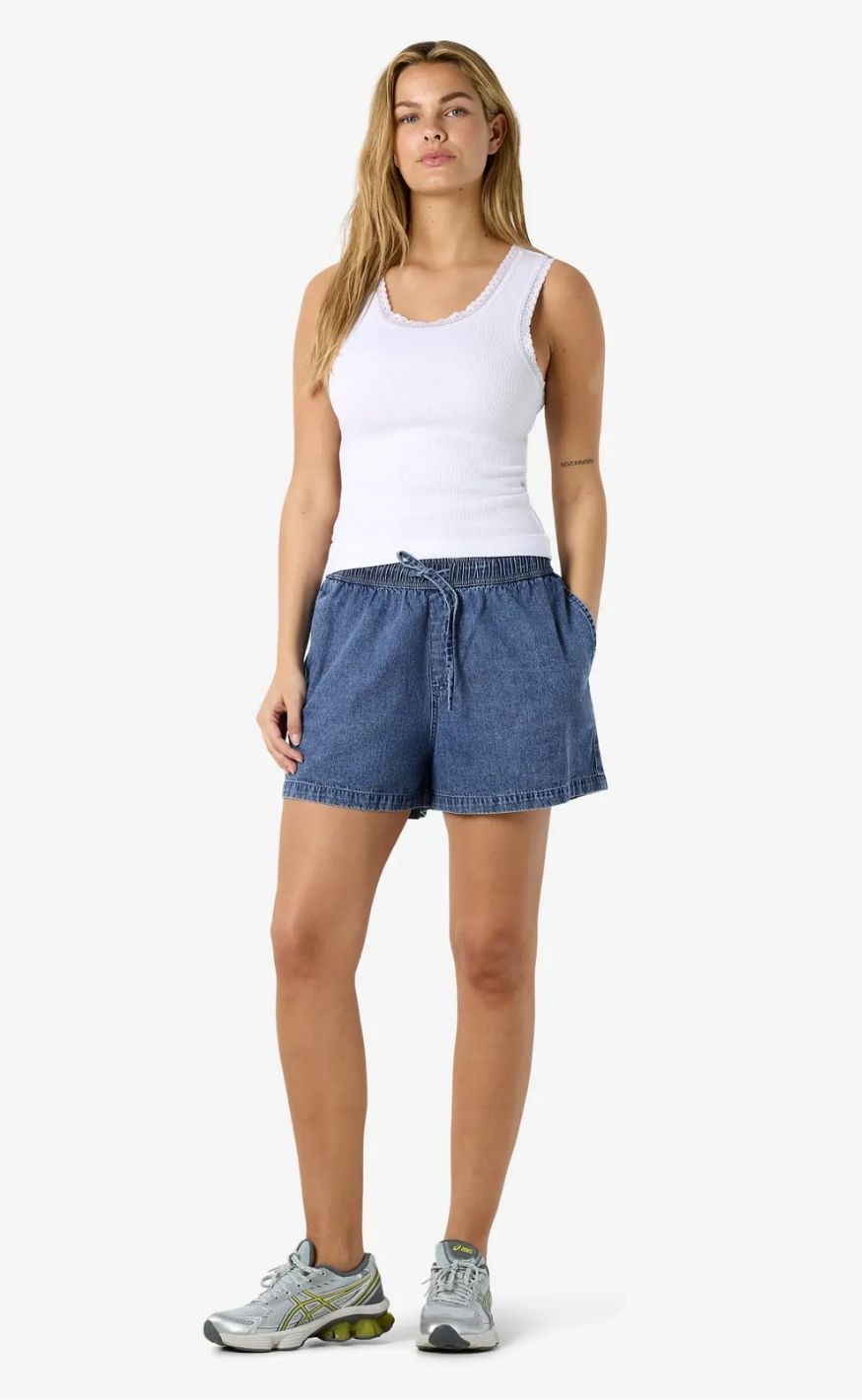 Noisy May Shorts - Enza - Medium Blue Denim