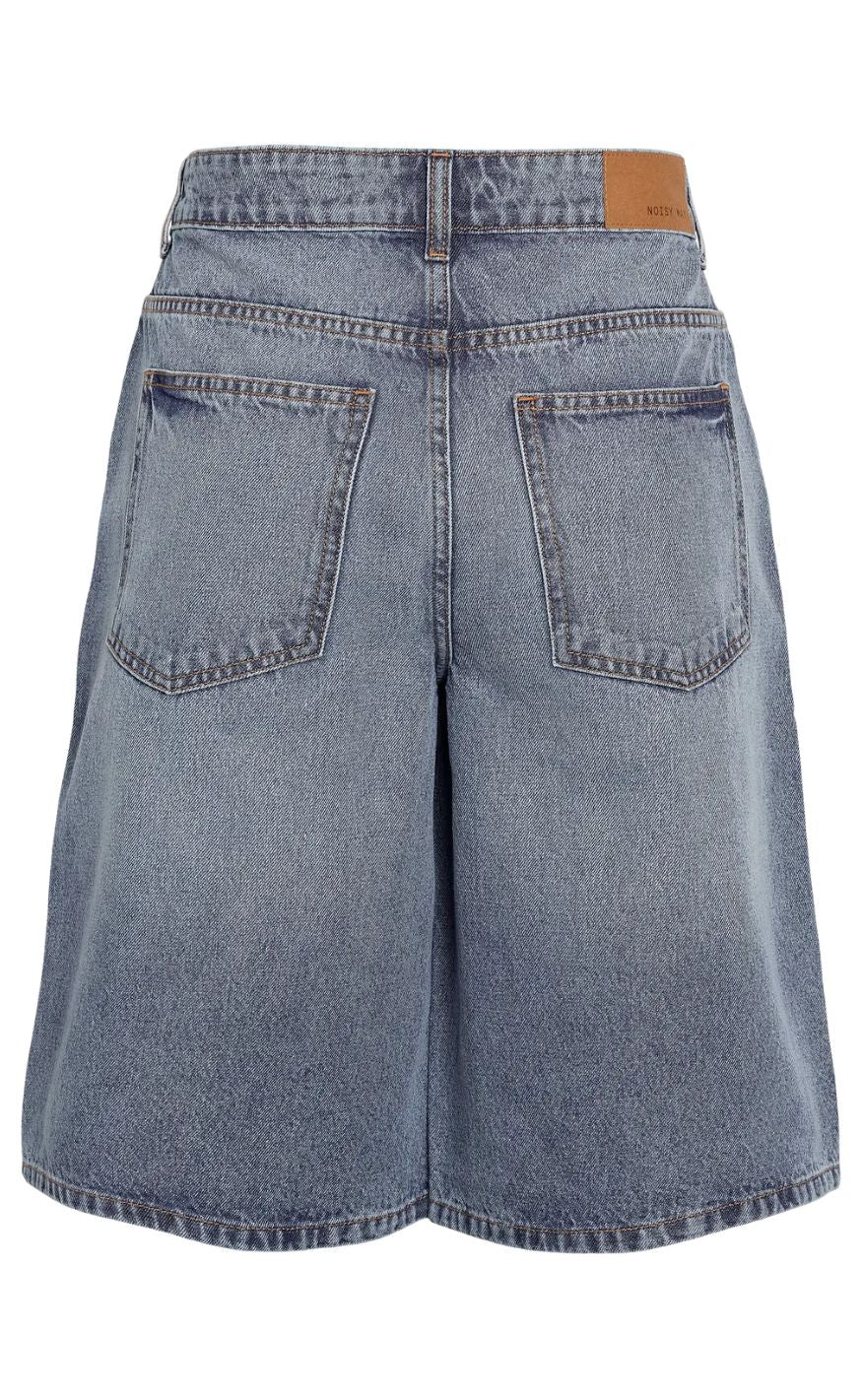 Noisy May Shorts - Mindie Bermuda - Blue