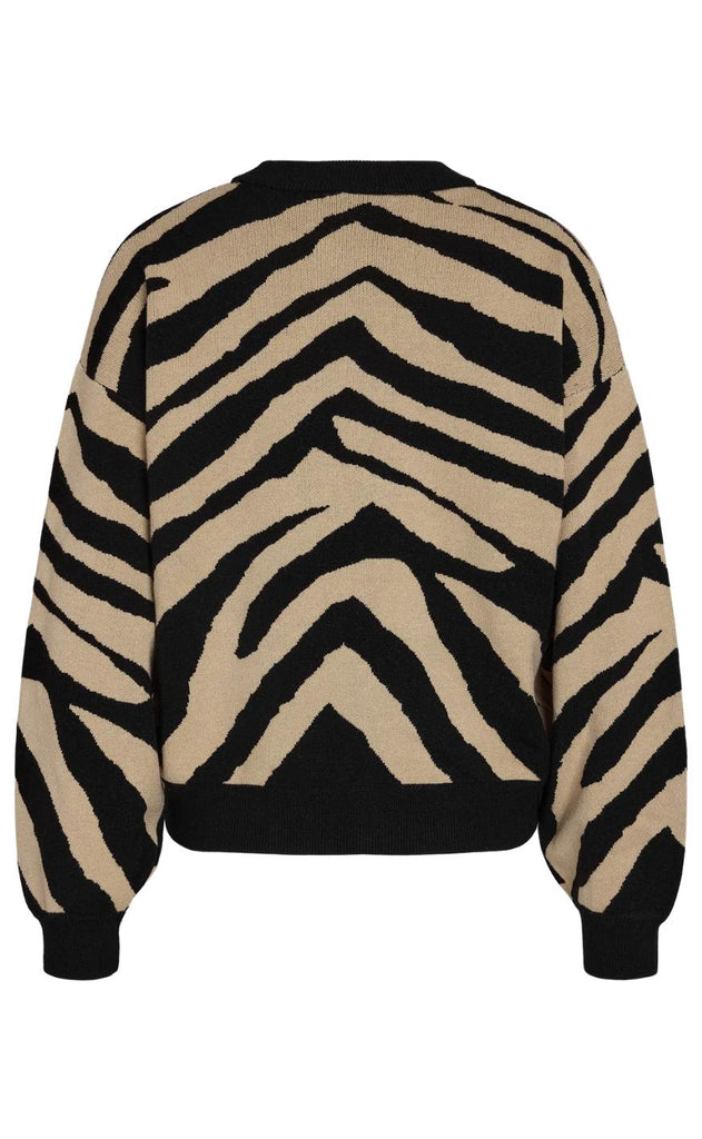 Noisy May Strik - Charlott - Black Nomad