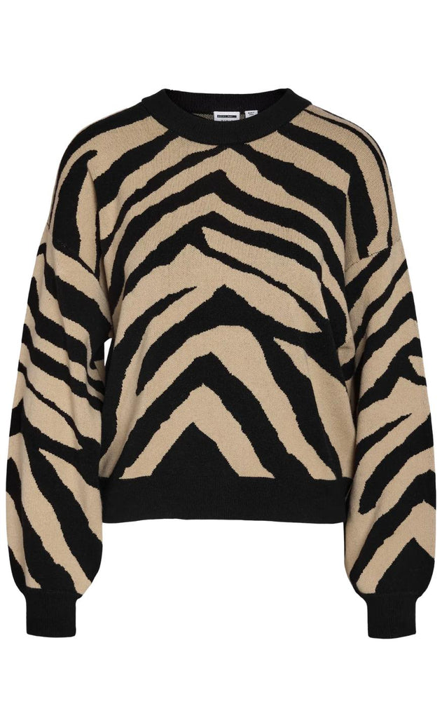 Noisy May Strik - Charlott - Black Nomad