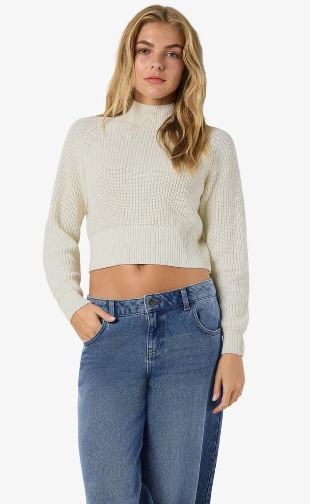 Noisy May Strik - Dara - Eggnog