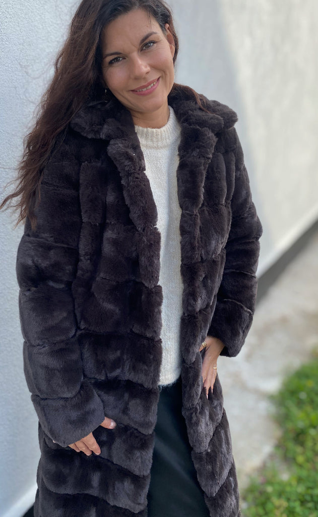 Notyz Jakke - Fake Fur Long - Chocolate