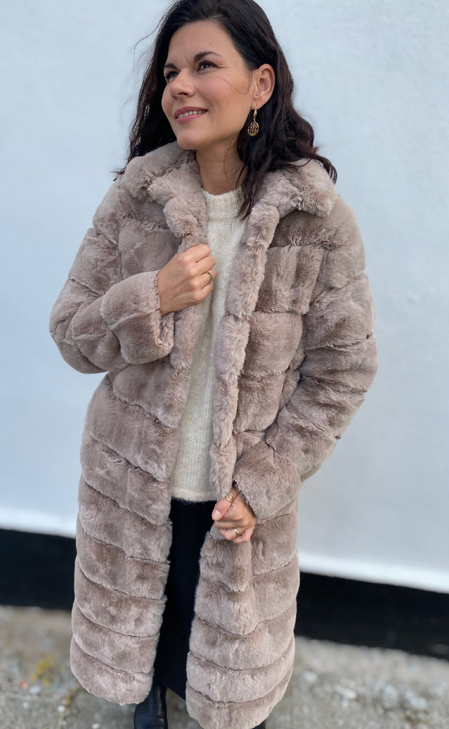 Notyz Jakke - Fake Fur Long - Sand