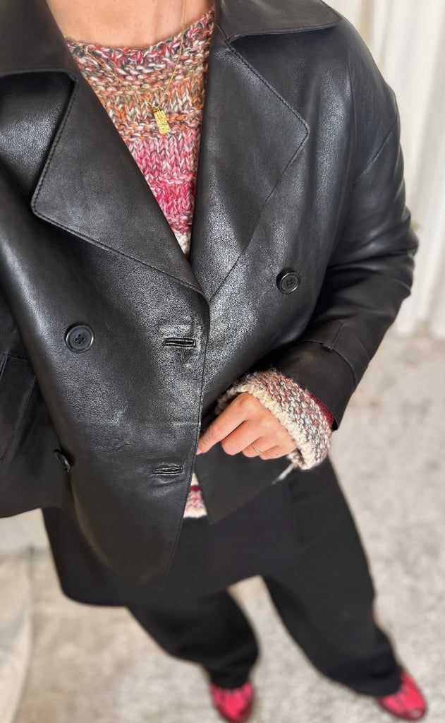 Notyz Jakke - Short Leather Trenchcoat - Black