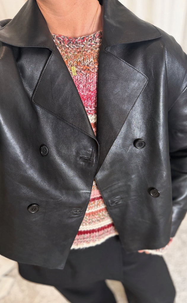 Notyz Jakke - Short Leather Trenchcoat - Black