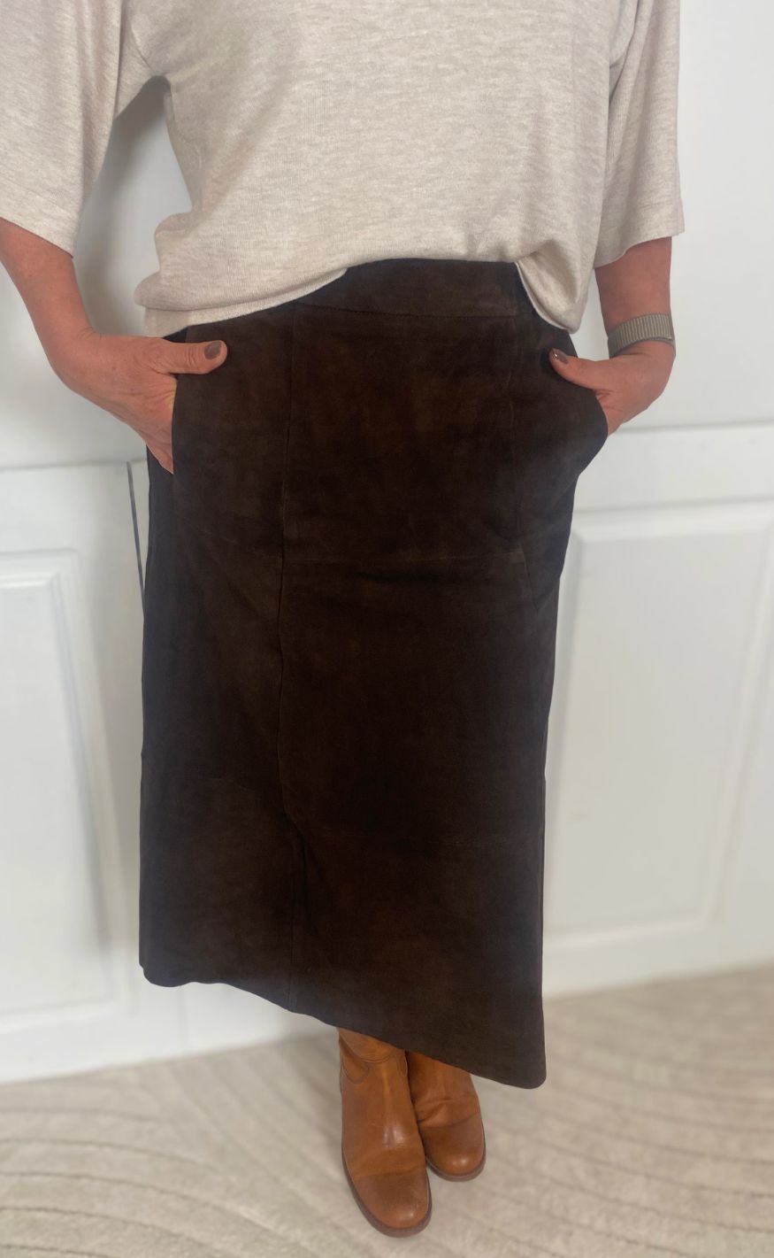 Notyz Nederdel - Suede Skirt - Dark Chocolate Brown