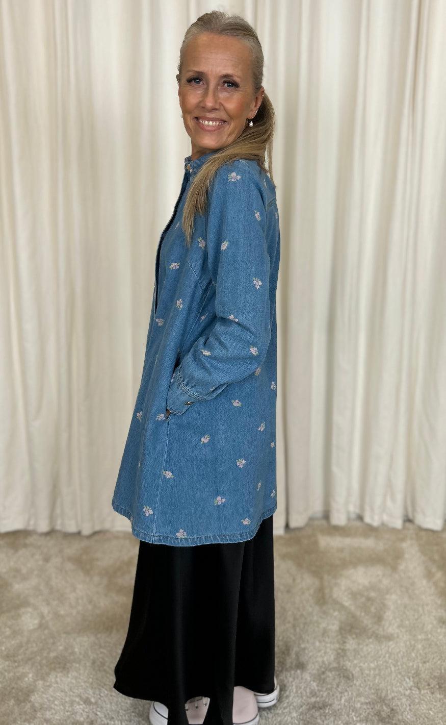 Nümph Kjole - Biza - Medium Blue Denim