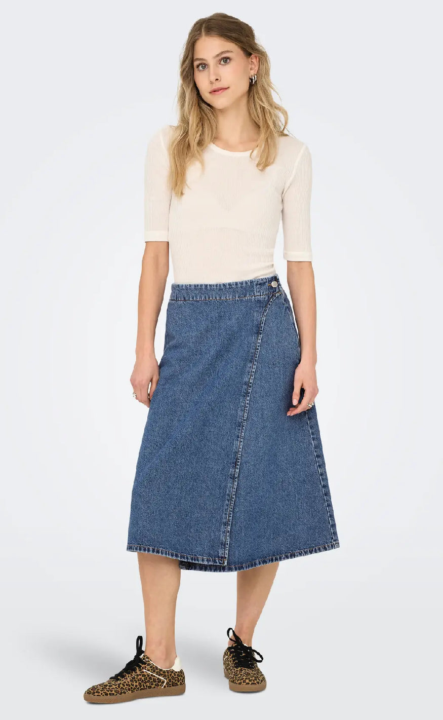 ONLY Nederdel - Thea Wrap Midi - Medium Blue Denim