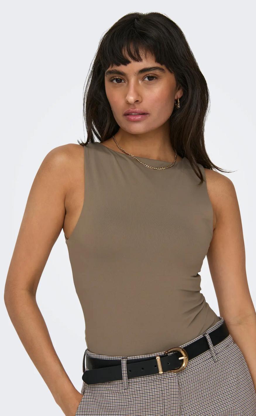 ONLY Top - Ea 2 Ways - Walnut