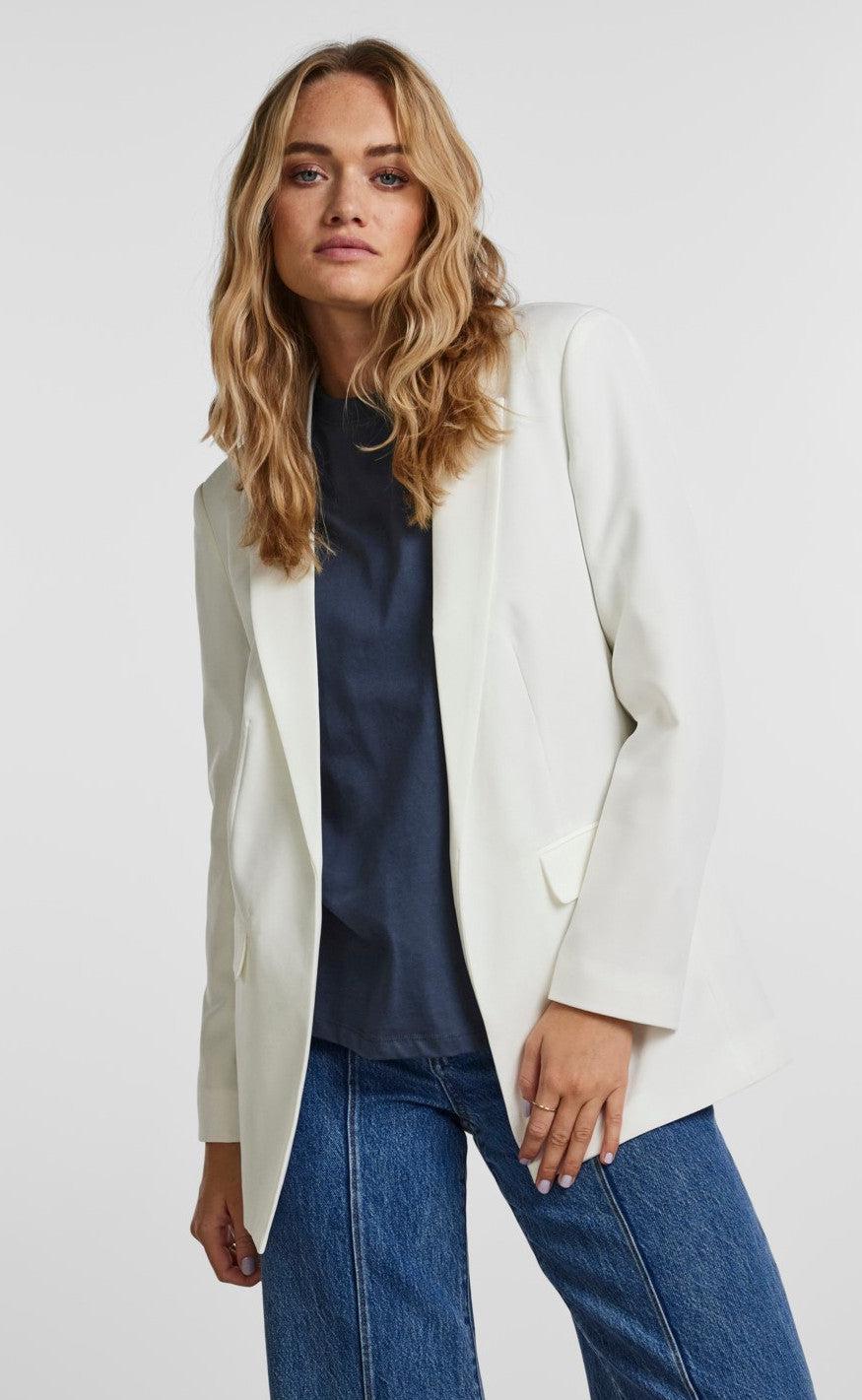 PIECES Blazer - Bossy - Cloud Dancer