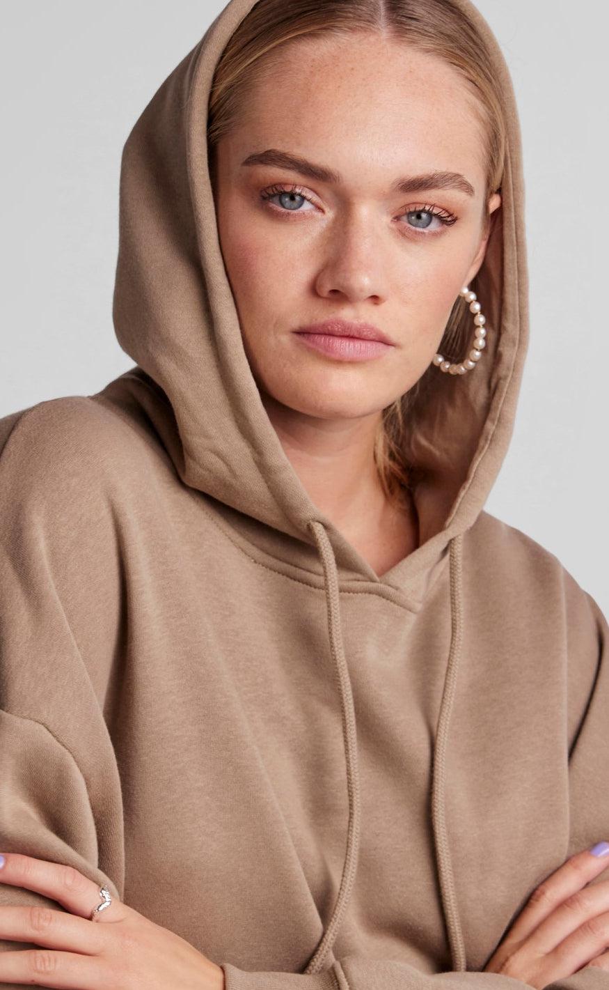 PIECES Hoodie - Chilli - Silver Mink