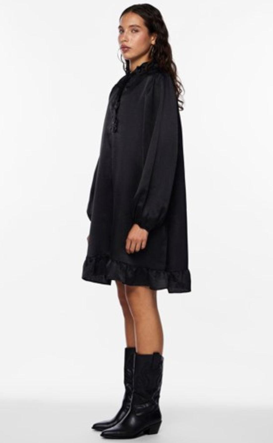 PIECES Kjole - Nessa - Black