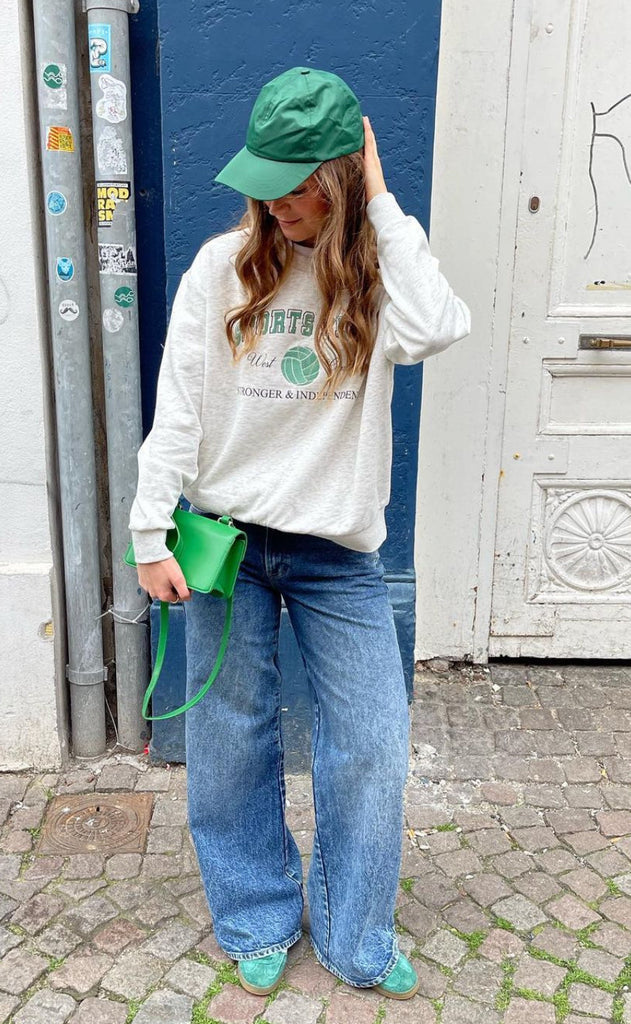 PIECES Sweatshirt - Arina - Light Grey Melange w. Green Embroidery