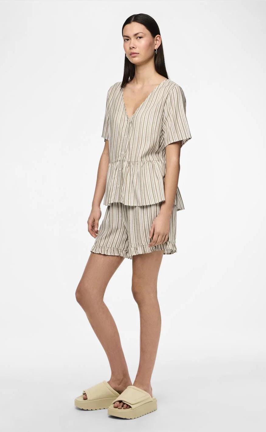 PIECES Top - Alvina - Laurel Oak