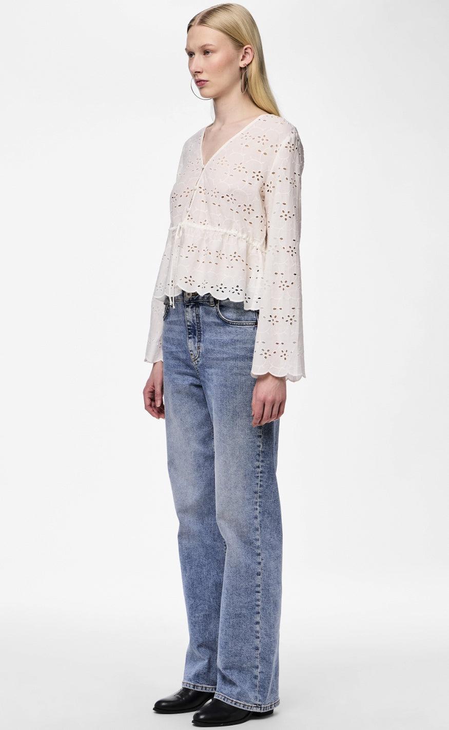 PIECES Top - Armorine - Cloud Dancer