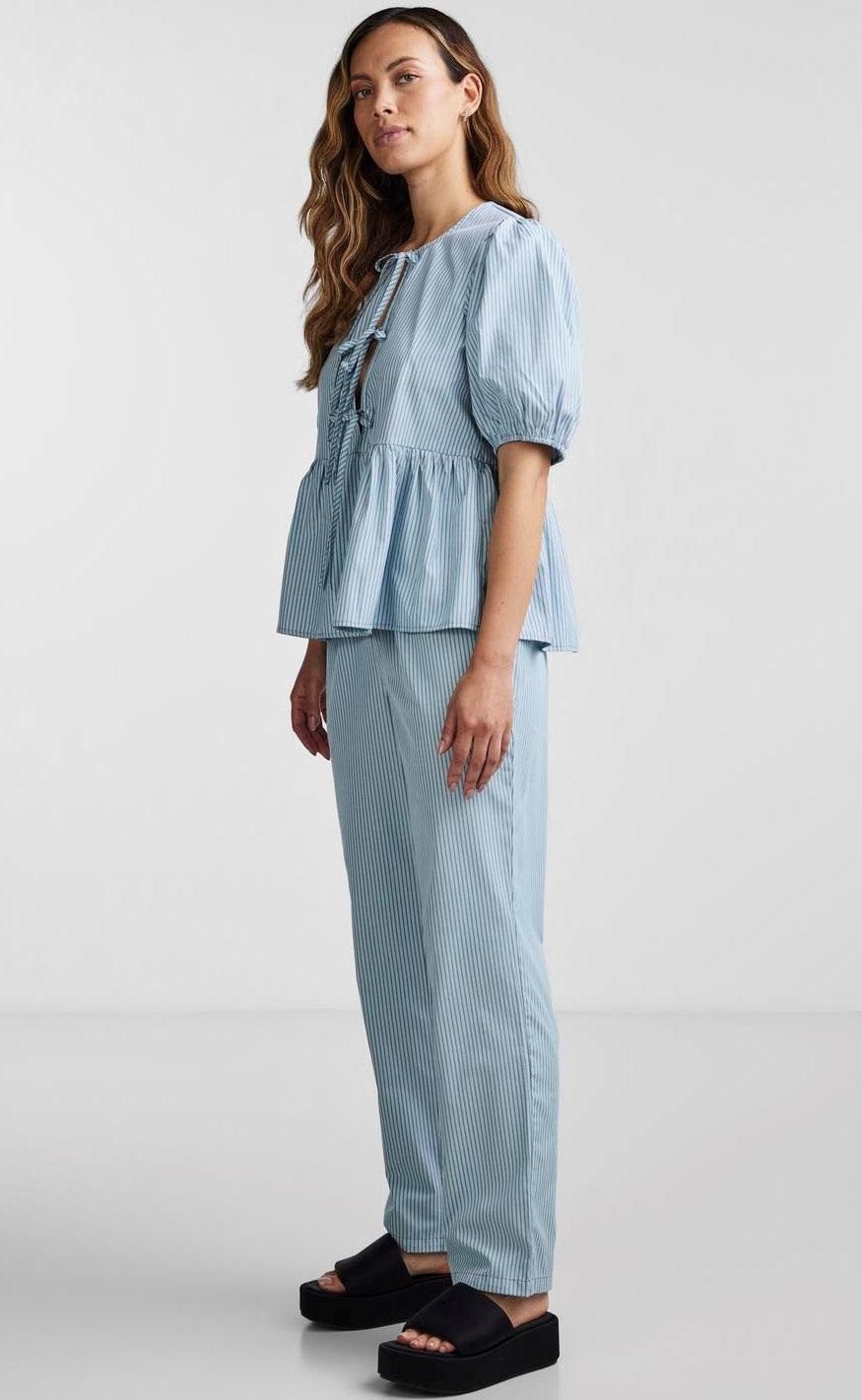 PIECES Top - Holly Tie - Dusty Mint