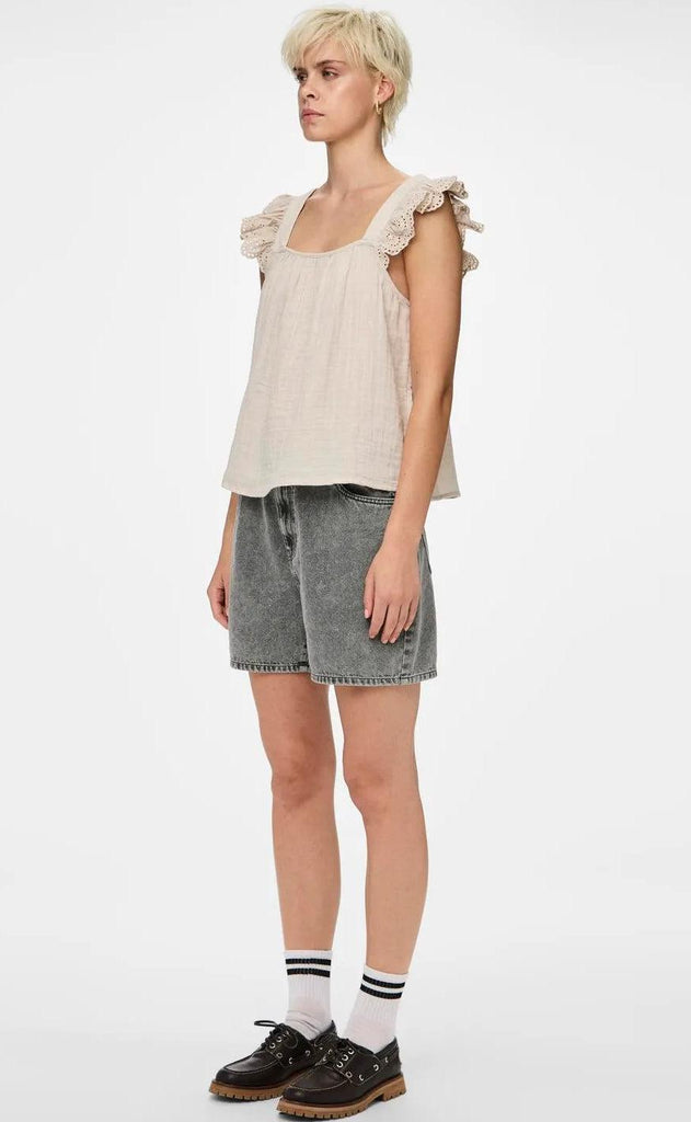 PIECES Top - Kiara - Silver Gray