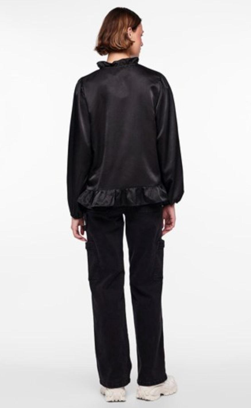 PIECES Top - Nessa - Black