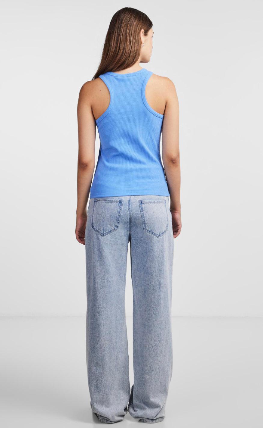 PIECES Top - Ruka - Marina
