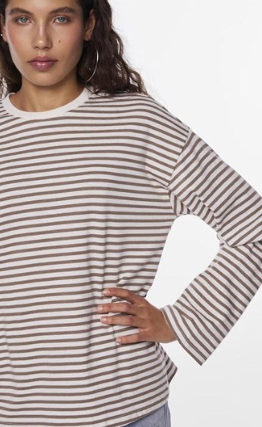 PIECES Top - Sadie - Fossil