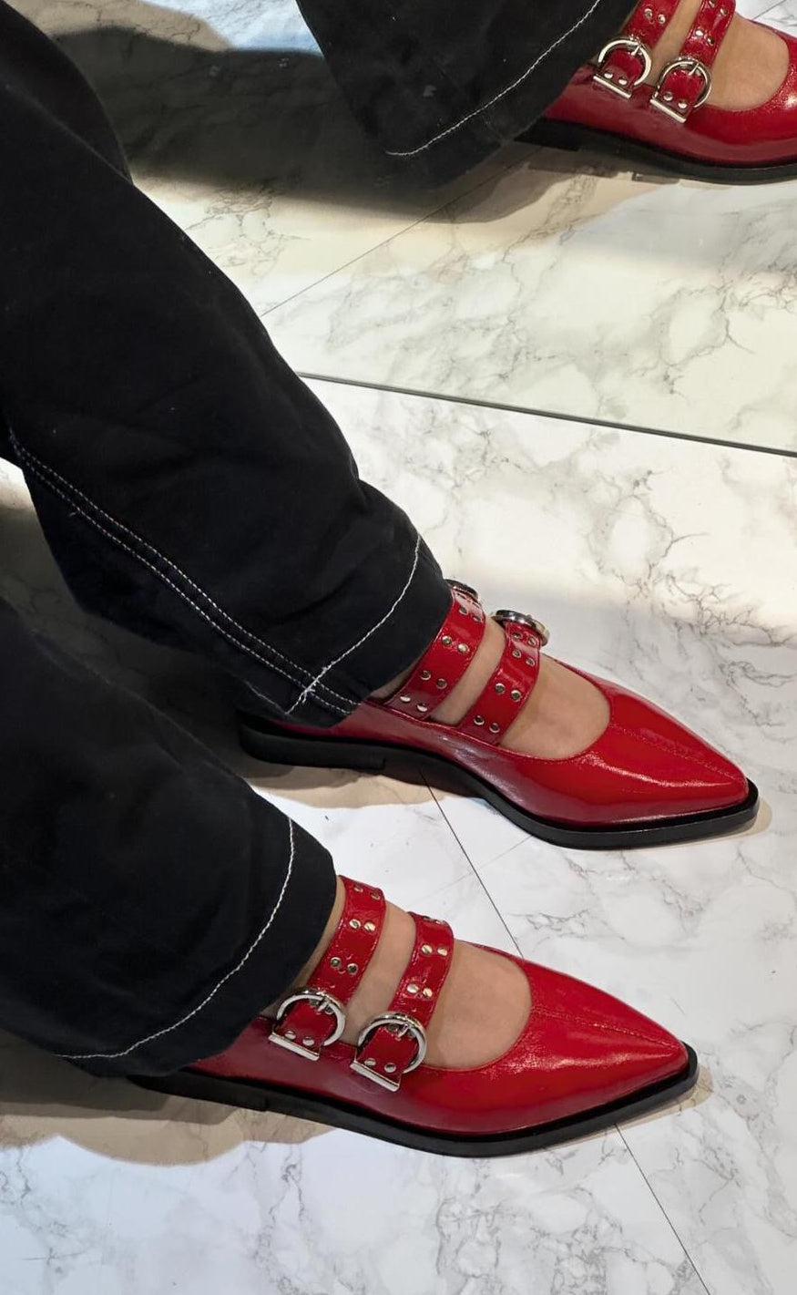 Phenumb Ballerina - Need - Red
