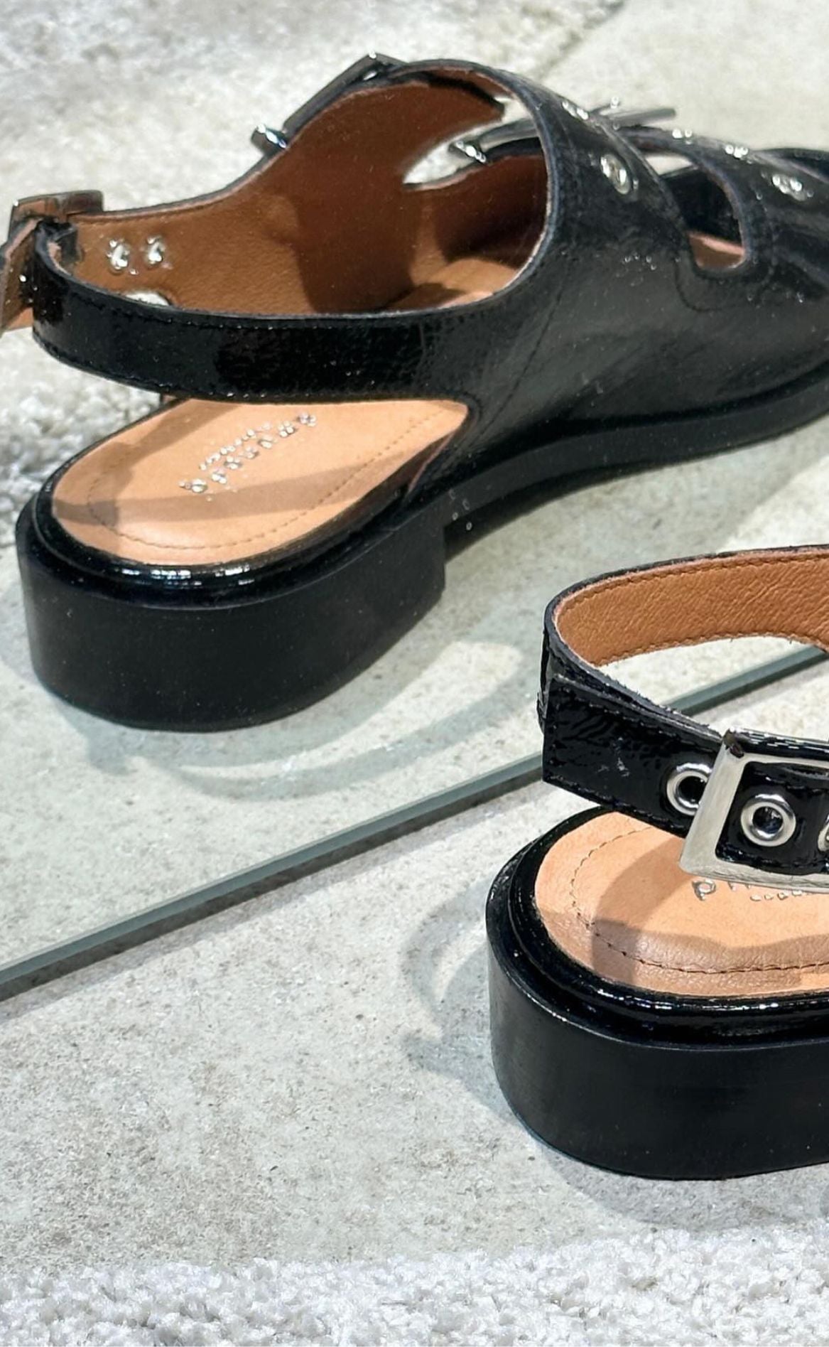 Phenumb Ballerina - Next - Leather Patent Black