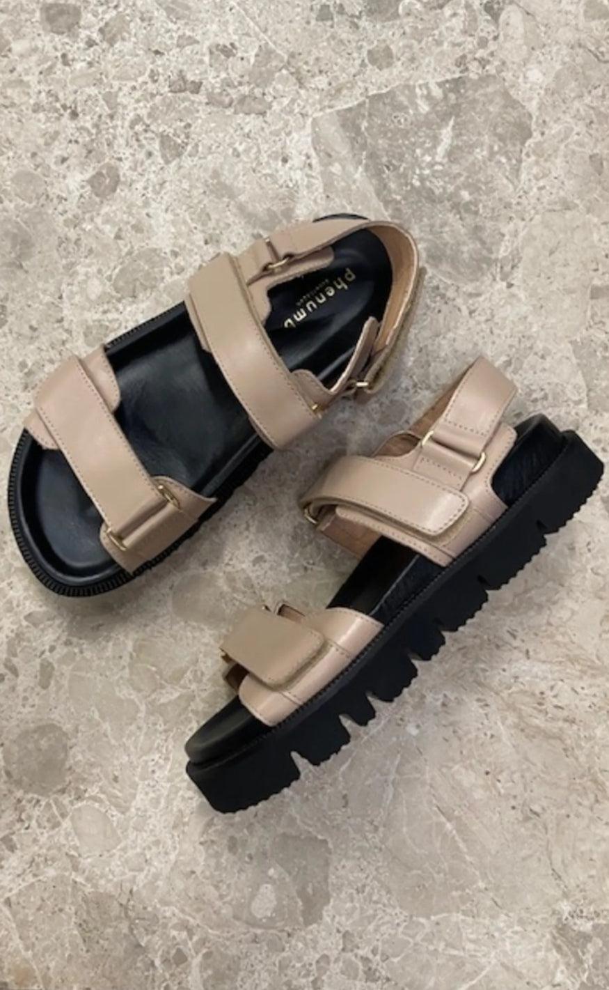 Phenumb Sandaler - Odele - Beige