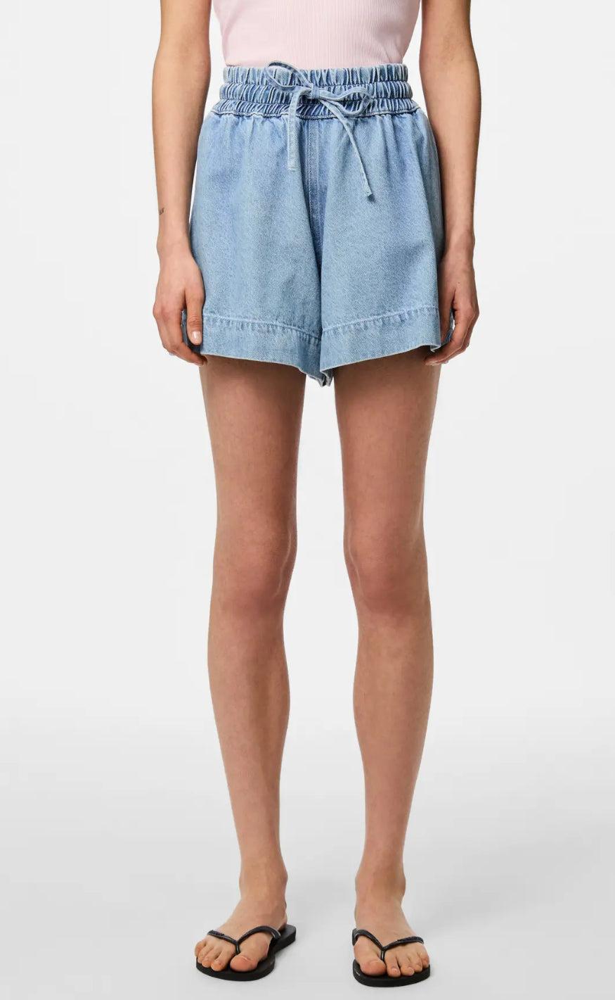 Pieces Shorts - Flora - Light Blue Denim