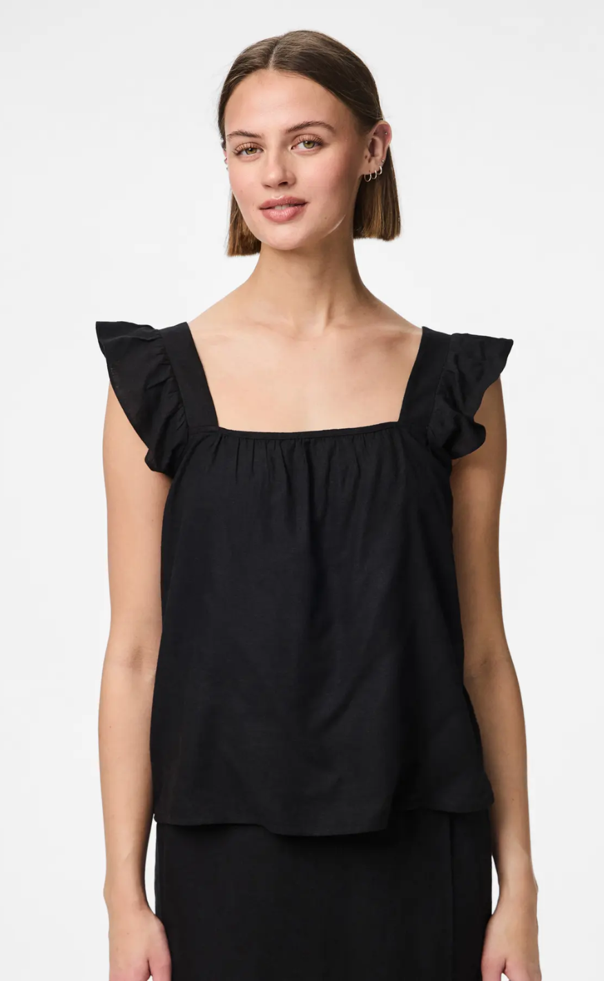 Pieces Top - Pia - Black