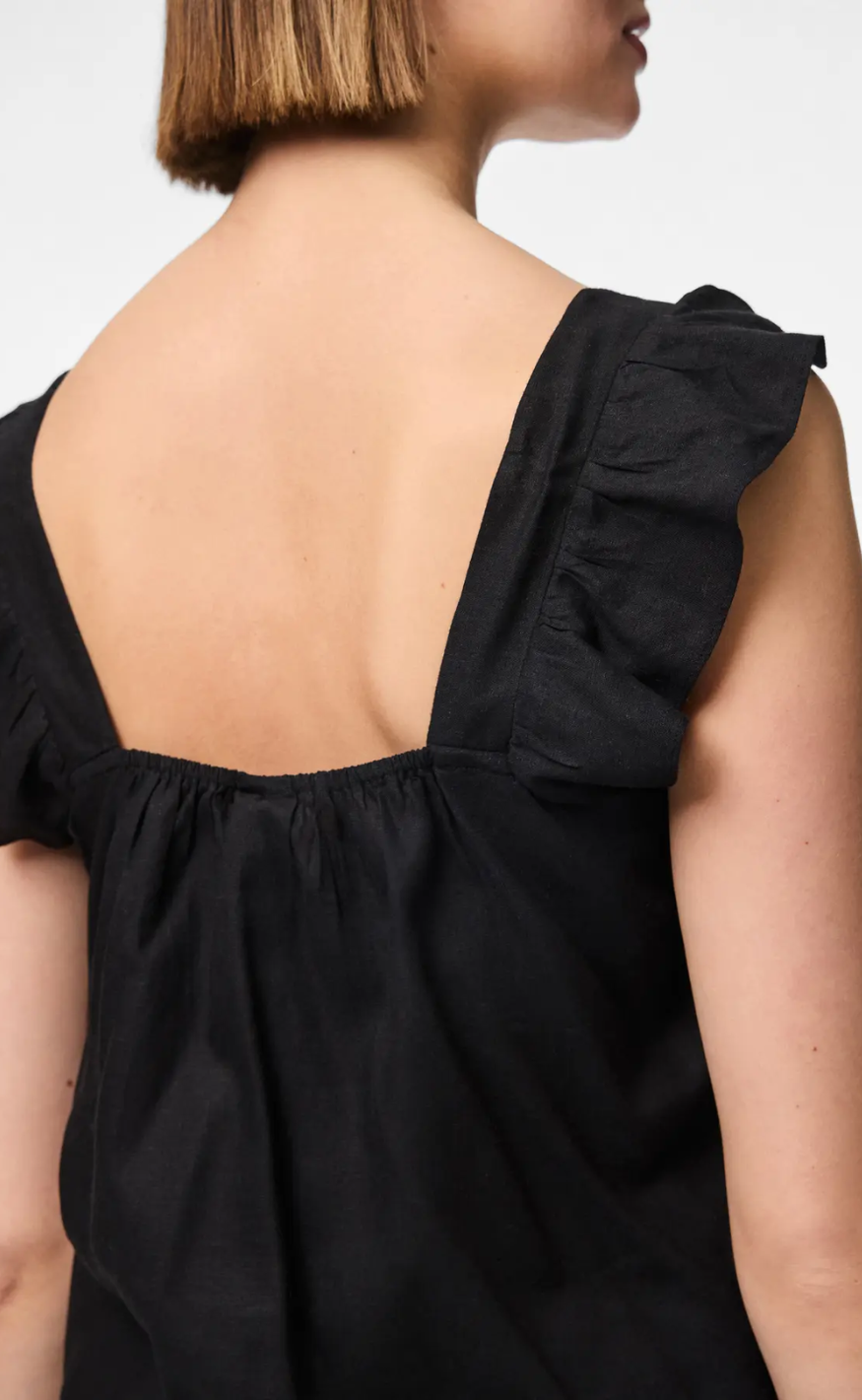Pieces Top - Pia - Black