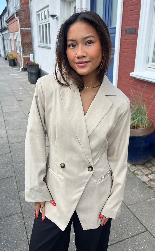 Say INA Copenhagen Blazer - Anne Asymmetrical - Sand