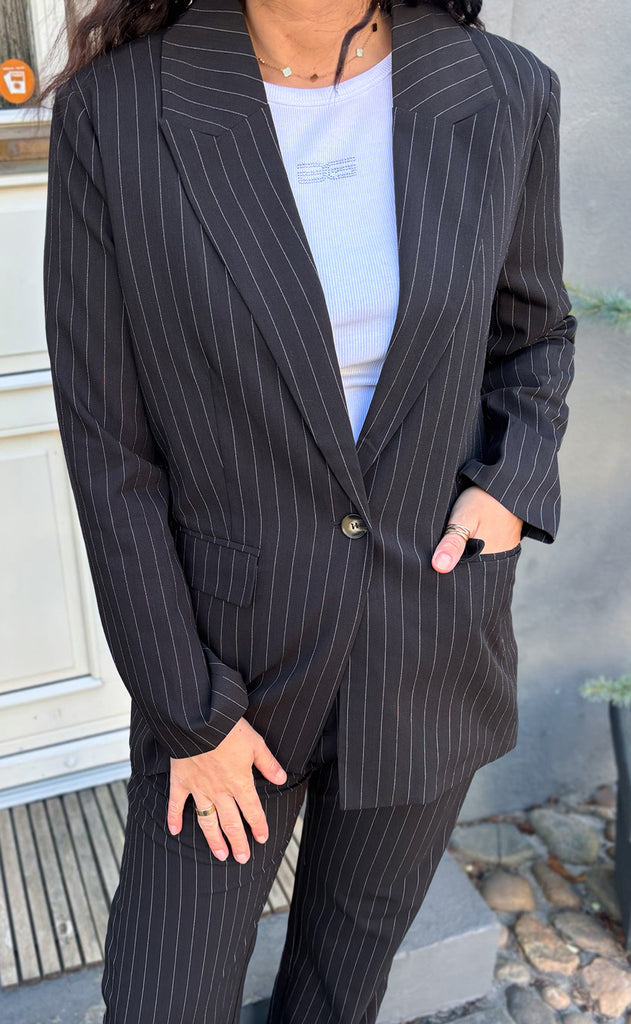 Say INA Copenhagen Blazer - Liva - Black Pinstripe