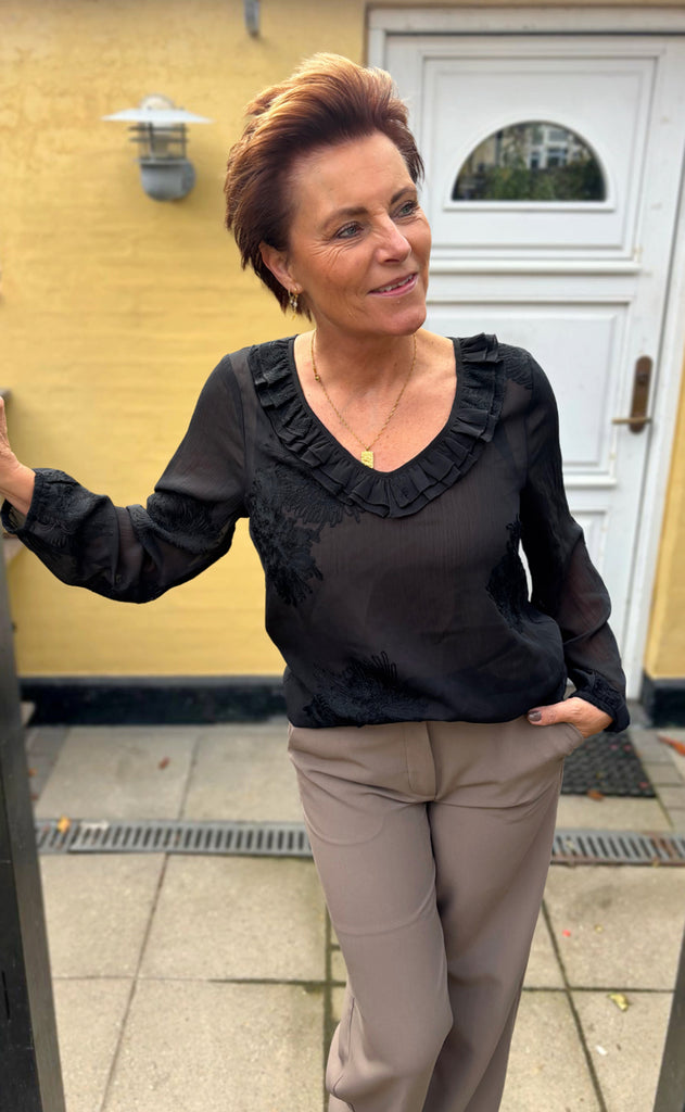 Say INA Copenhagen Bluse - Anbritt - Black W. Pattern