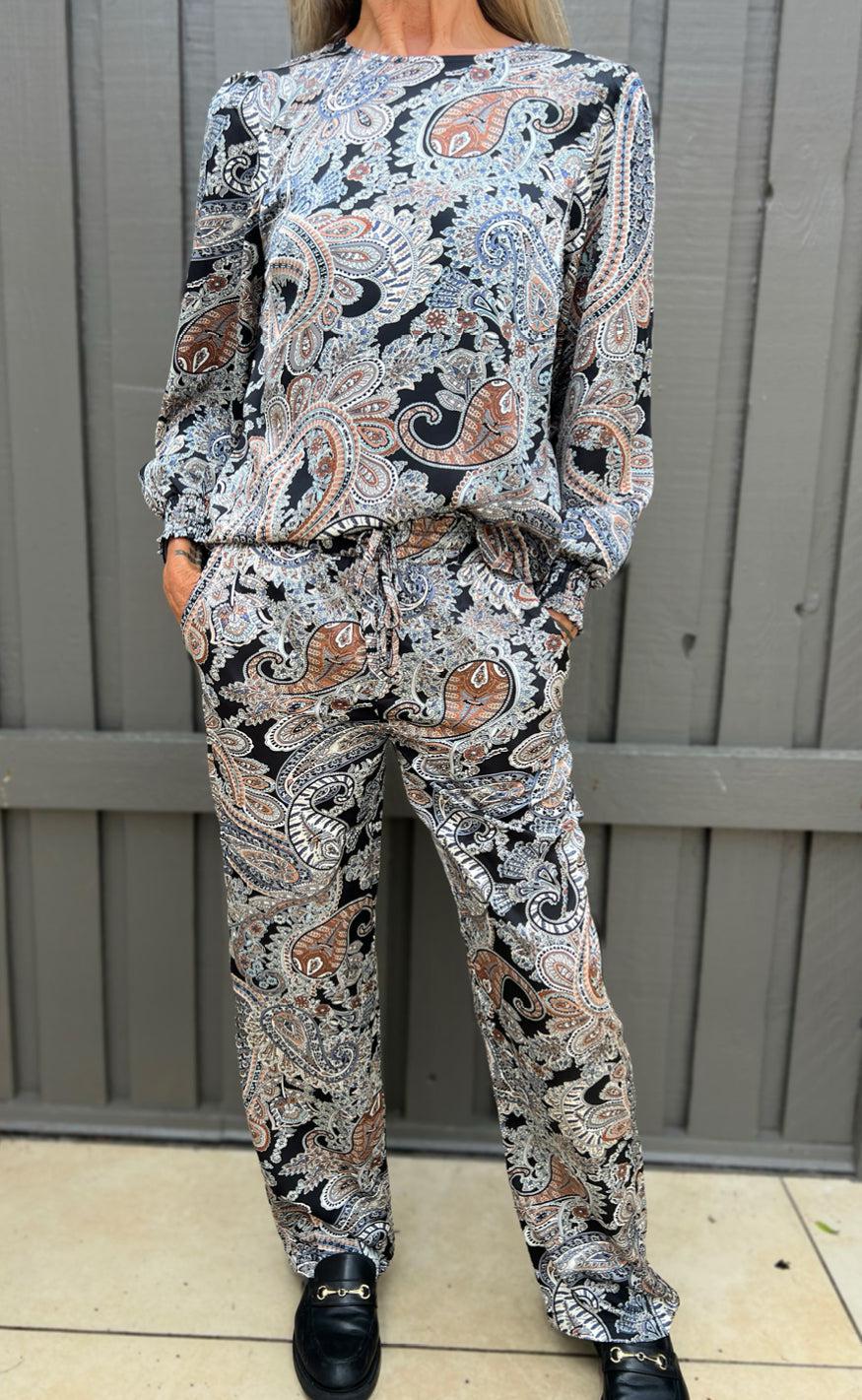Say INA Copenhagen Bluse - Chili - Paisley Night